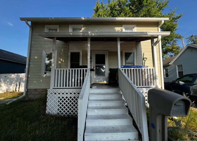 Property at 1623 8th St, Port Huron, MI 48060, 3 beds, 1 bath