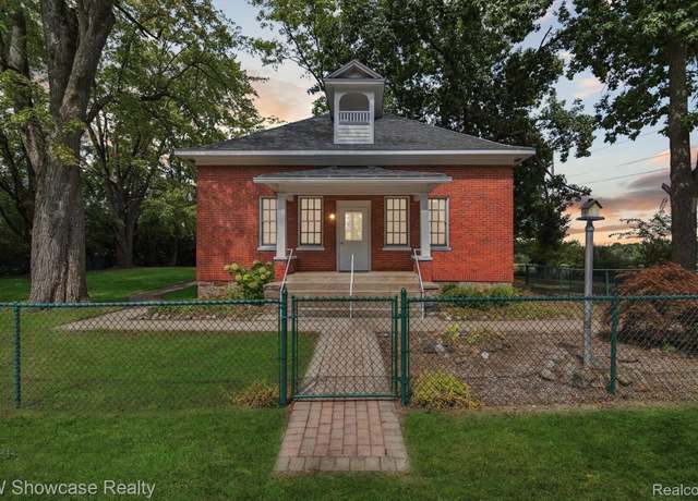 Property at 11000 Dexter Chelsea Rd, Lima Township, MI 48130, 1 bed, 1.5 baths