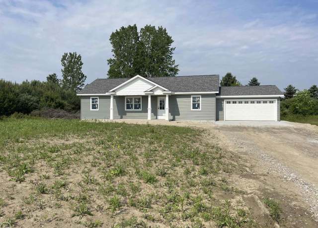 Property at 8540 Wildcat Rd, Jeddo, MI 48032, 3 beds, 2 baths