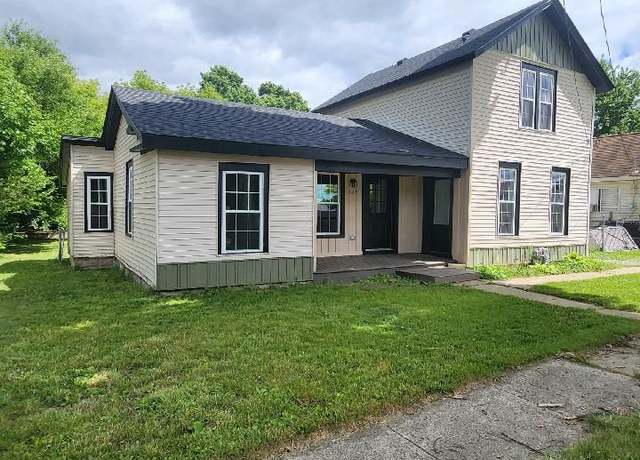 Property at 609 Fleming St, Howell, MI 48843, 4 beds, 2 baths
