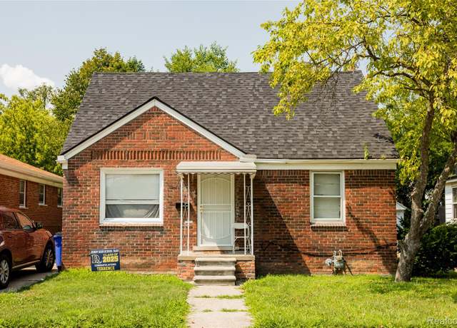 Property at 17135 Munich St, Detroit, MI 48224, 2 beds, 1 bath