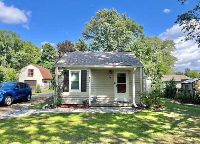 Property at 624 N Parent St, Westland, MI 48185, 2 beds, 1 bath