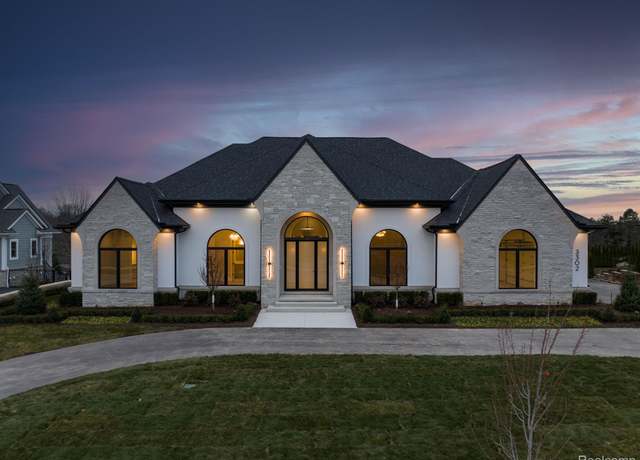 Property at 4251 Derry Rnch, Bloomfield Hills, MI 48302, 3 beds, 3.5 baths