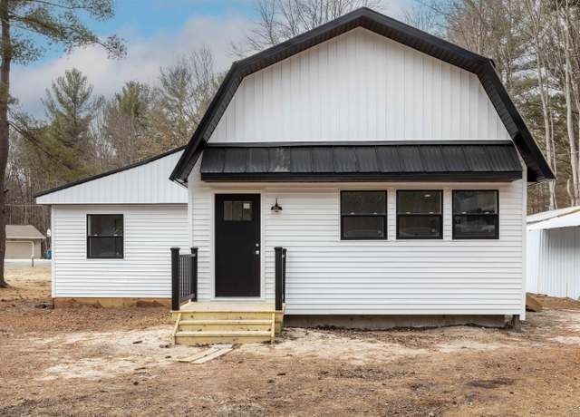 Property at 1983 N Hope Rd, Midland, MI 48642, 3 beds, 2 baths