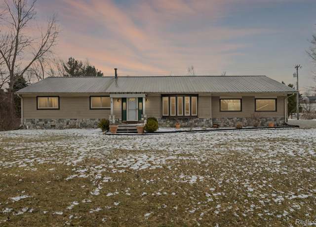 Property at 5376 Casey Rd, Dryden, MI 48428, 3 beds, 2 baths