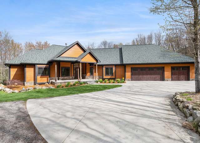 Property at 8200 Eagle Road Rd, Davisburg, MI 48350, 3 beds, 2.5 baths