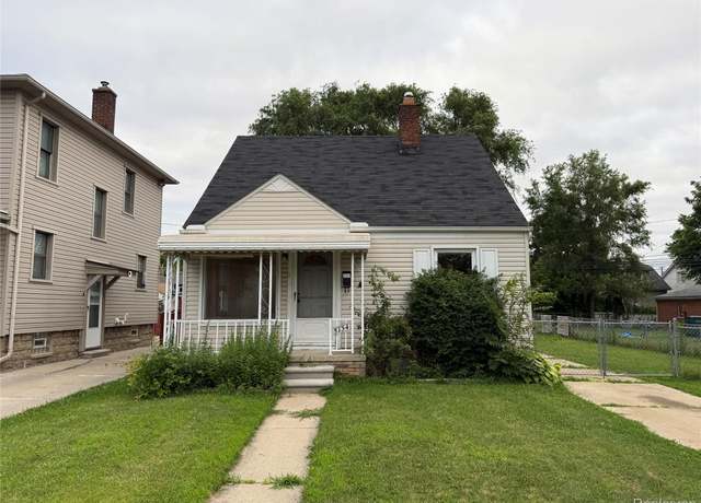 Property at 5154 Mead St, Dearborn, MI 48126, 3 beds, 1.5 baths
