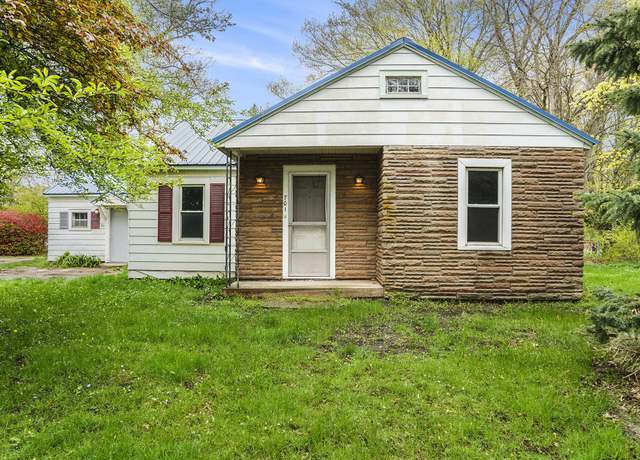Property at 701 48th St SE, Kentwood, MI 49548, 2 beds, 1 bath