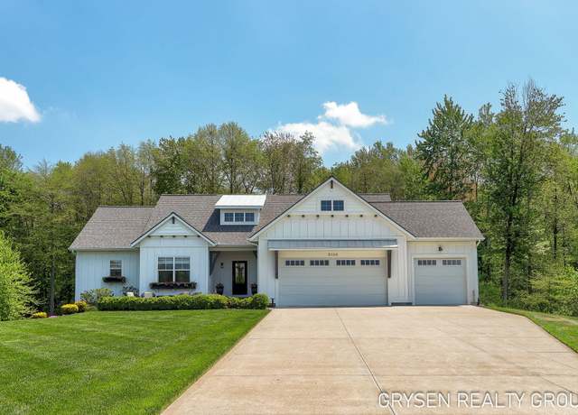 Property at 6326 Eaglewood Dr, Hudsonville, MI 49426, 4 beds, 3 baths