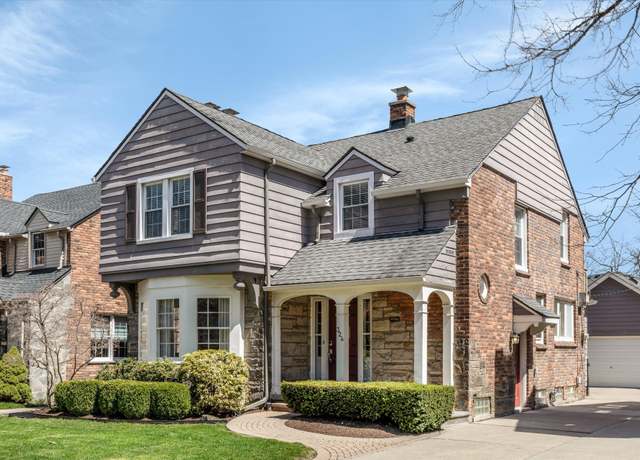 Property at 324 Mcmillan Rd, Grosse Pointe Farms, MI 48236, 3 beds, 2.5 baths
