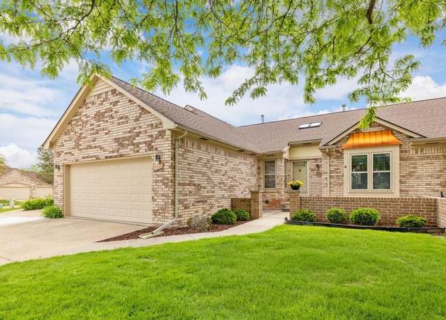 Property at 43389 Riverbend Blvd, Clinton Township, MI 48038, 2 beds, 2.5 baths