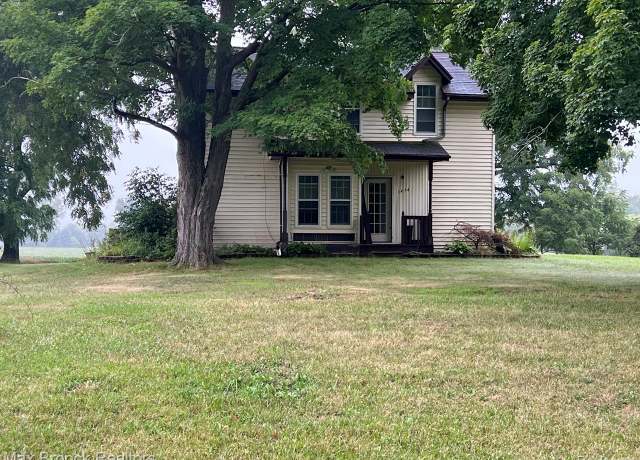 Property at 1474 S Van Vleet Rd, Swartz Creek, MI 48473, 4 beds, 2 baths