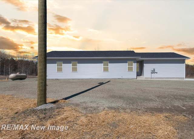 Property at 4056 Lang Rd, Beaverton, MI 48612, 3 beds, 2 baths