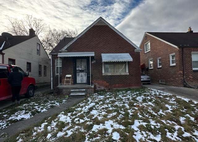 Property at 5561 Lakepointe St, Detroit, MI 48224, 3 beds, 1.5 baths