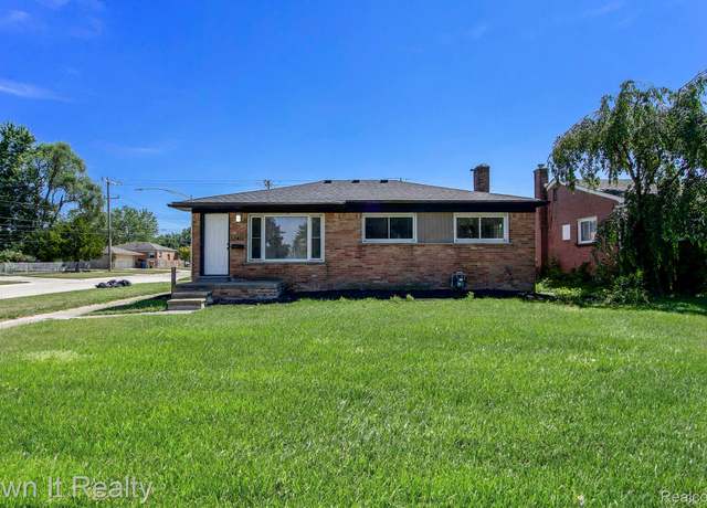Property at 32411 Grandview Ave, Westland, MI 48186, 3 beds, 2 baths