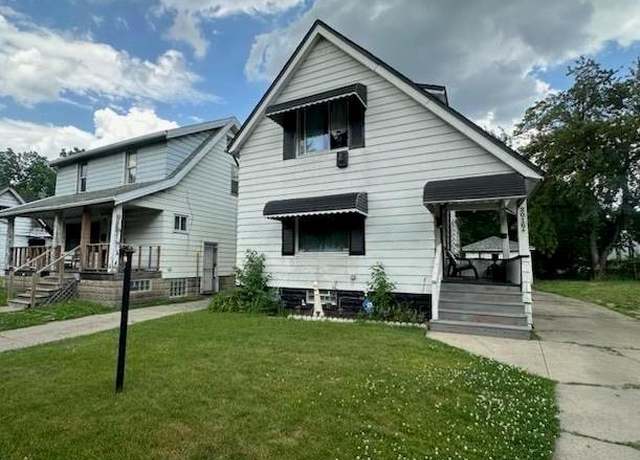 Property at 20164 Yacama Rd, Highland Park, MI 48203, 3 beds, 2 baths