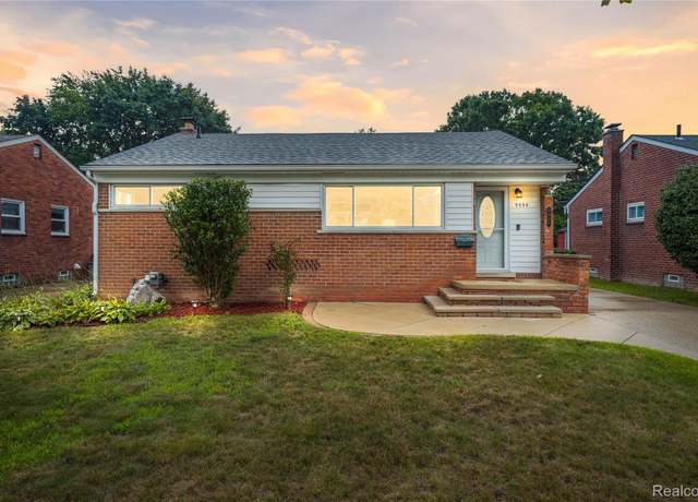 Property at 9939 Deering St, Livonia, MI 48150, 3 beds, 2 baths