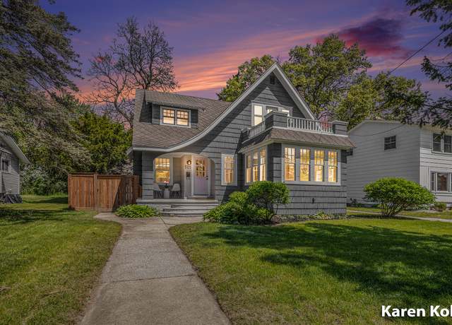 Property at 521 E Savidge St, Spring Lake, MI 49456, 4 beds, 1.5 baths