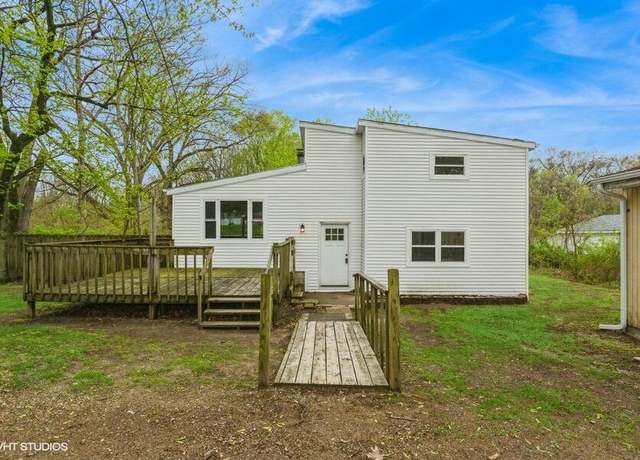 Property at 249 Higgins St, Niles, MI 49120, 3 beds, 2 baths