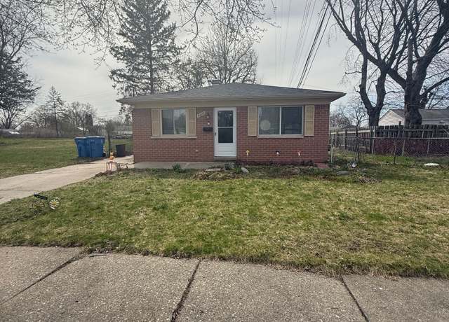 Property at 4620 S John Daly St, Dearborn Heights, MI 48125, 3 beds, 1.5 baths