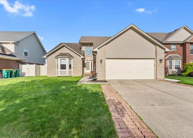 Property at 24231 Wilson Dr, Trenton, MI 48183, 4 beds, 2.5 baths