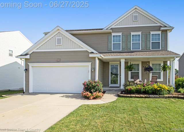 Property at 379 Sunbury Dr, Howell, MI 48855, 3 beds, 2.5 baths