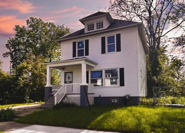 Property at 2927 Seyburn St, Detroit, MI 48214, 3 beds, 1.5 baths
