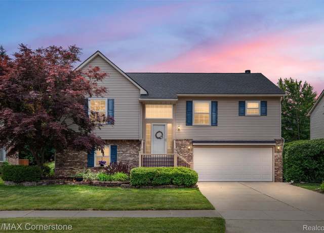 Property at 1232 Michael Dr, Westland, MI 48186, 4 beds, 2.5 baths