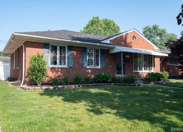 Property at 3125 Anna Ave, Trenton, MI 48183, 3 beds, 2 baths