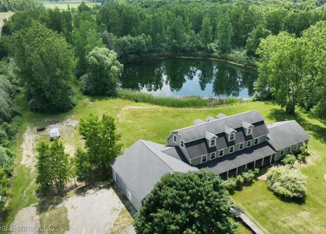 Property at 2150000 33 Mile Rd Rd, Armada, MI 48005, 5 beds, 3.5 baths