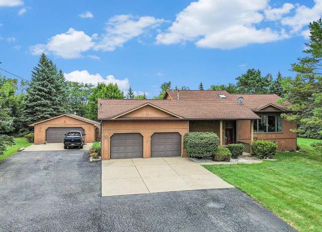 Property at 5239 Baldwin Rd E, Grand Blanc, MI 48442, 3 beds, 2 baths