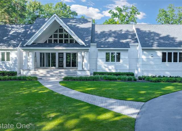 Property at 6570 Alden Dr, West Bloomfield Charter Township, MI 48324, 4 beds, 2.5 baths