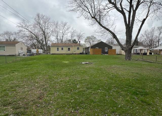 Property at 3402 Shaw Dr, Waterford, MI 48329, 3 beds, 1 bath