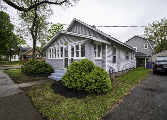 Property at 1124 Griggs St SE, Grand Rapids, MI 49507, 2 beds, 1 bath