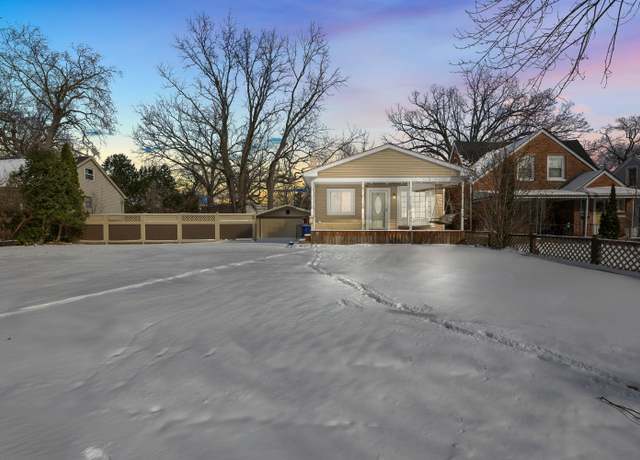 Property at 24336 Fordson Hwy, Dearborn Heights, MI 48127, 2 beds, 1 bath