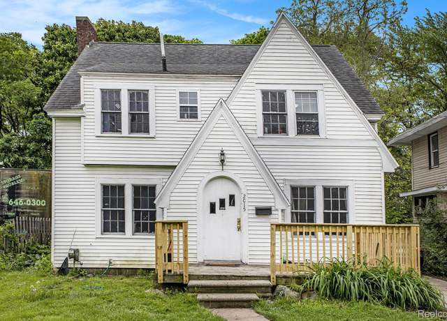 Property at 2015 W Malcolm X St, Lansing, MI 48915, 3 beds, 2 baths