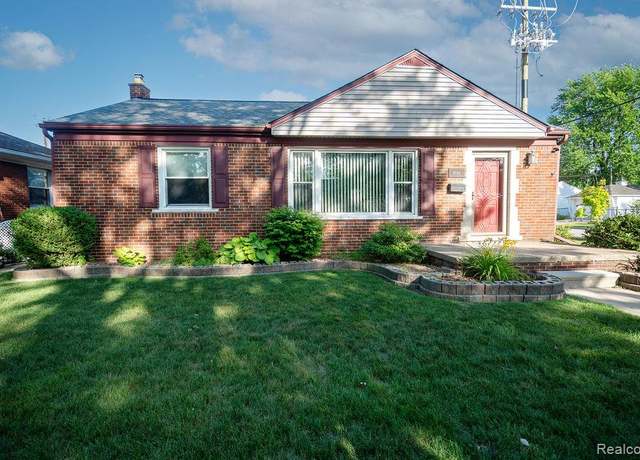 Property at 18064 Reed St, Melvindale, MI 48122, 3 beds, 2 baths