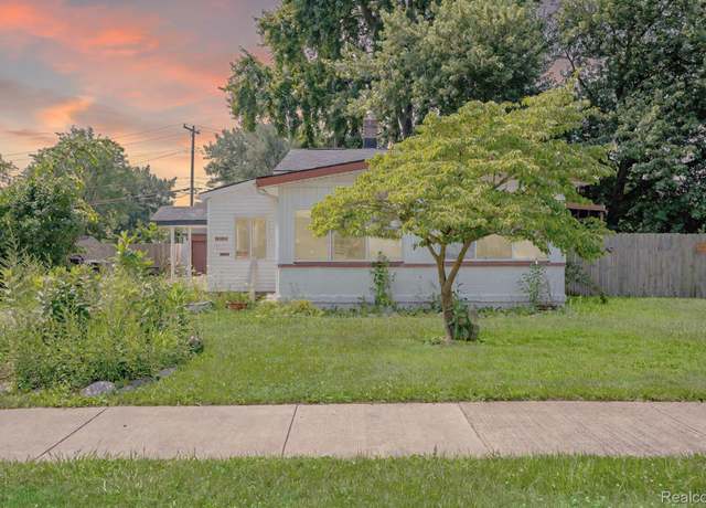 Property at 19520 Georgia St, Roseville, MI 48066, 3 beds, 1 bath