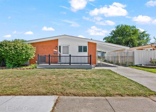 Property at 1145 Woodbourne St, Westland, MI 48186, 3 beds, 1.5 baths