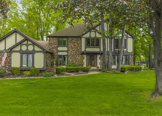 Property at 53638 Sherwood Ln, Shelby Twp, MI 48315, 4 beds, 3 baths
