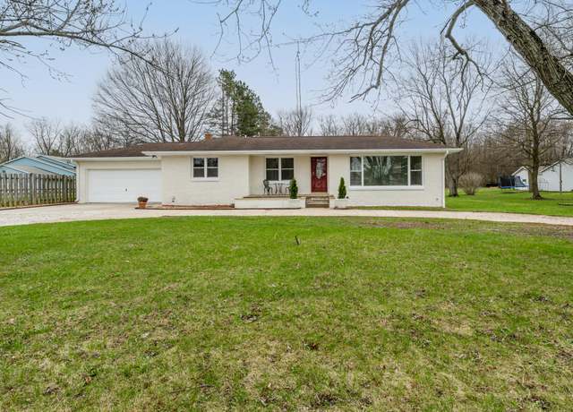 Property at 3604 W Shawnee Rd, Bridgman, MI 49106, 3 beds, 2 baths