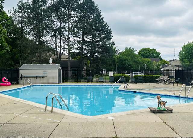 Property at 24588 Bashian Dr, Novi, MI 48375, 2 beds, 1.5 baths