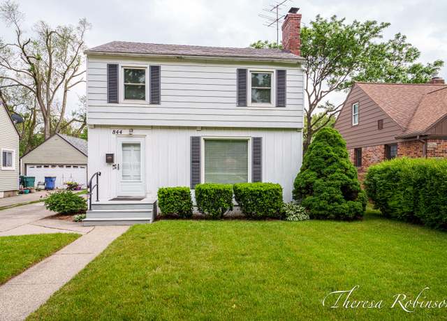 Property at 844 Dorroll St NE, Grand Rapids, MI 49505, 3 beds, 2.5 baths