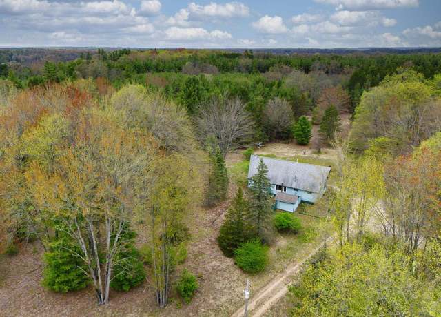 Property at 4253 S Garfield Rd, Kingsley, MI 49649, 2 beds, 1 bath