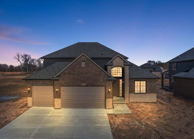 Property at 24537 Tribute Dr, Macomb, MI 48042, 4 beds, 3.5 baths