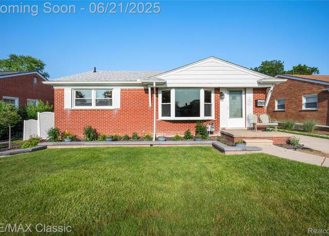 Property at 6622 Schaller St, Garden City, MI 48135, 3 beds, 1 bath