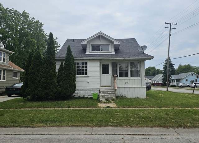 Property at 1303 White St, Port Huron, MI 48060, 3 beds, 2 baths