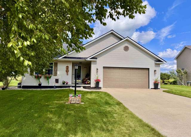 Property at 6304 Rockingham Pl, Saginaw Charter Township, MI 48603, 3 beds, 2 baths