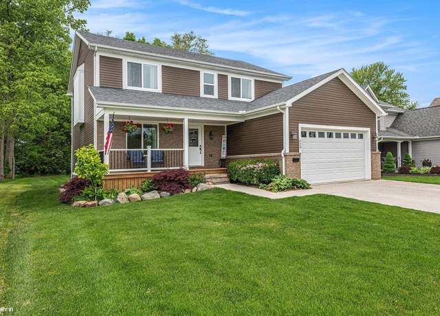 Property at 229 Mussey St, Romeo, MI 48065, 4 beds, 2.5 baths