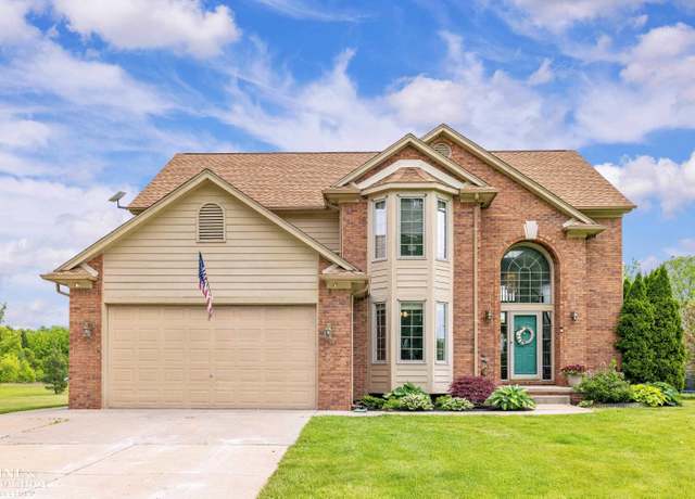 Property at 6393 Indian Trl, Cottrellville, MI 48039, 4 beds, 3.5 baths